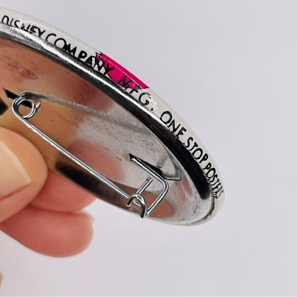 Vintage Disneyland Button Pin Happy Birthday Mickey Balloons 2” Park Flair Resor - Picture 2 of 5